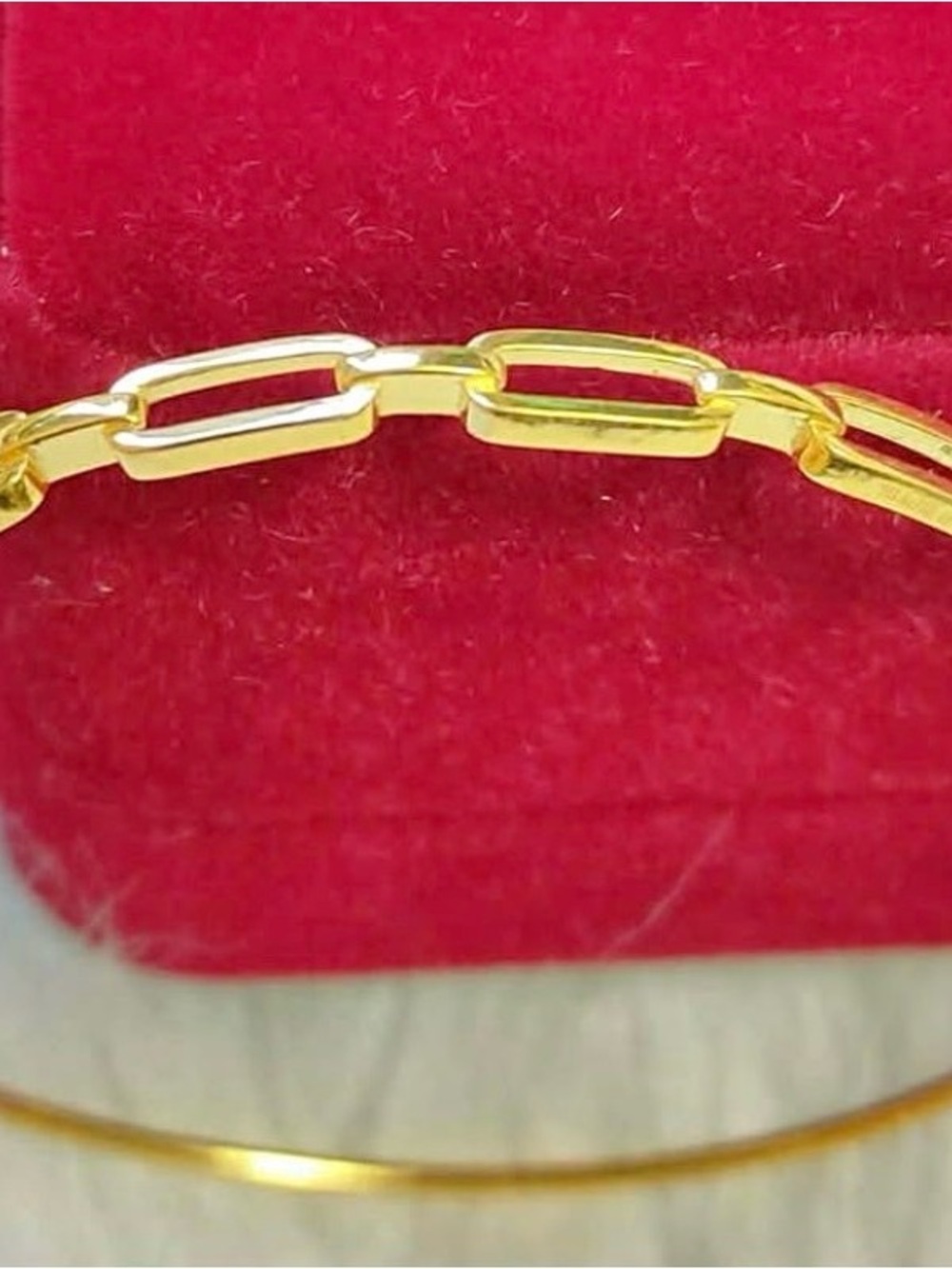 Gold Link Chain Bracelet - Women